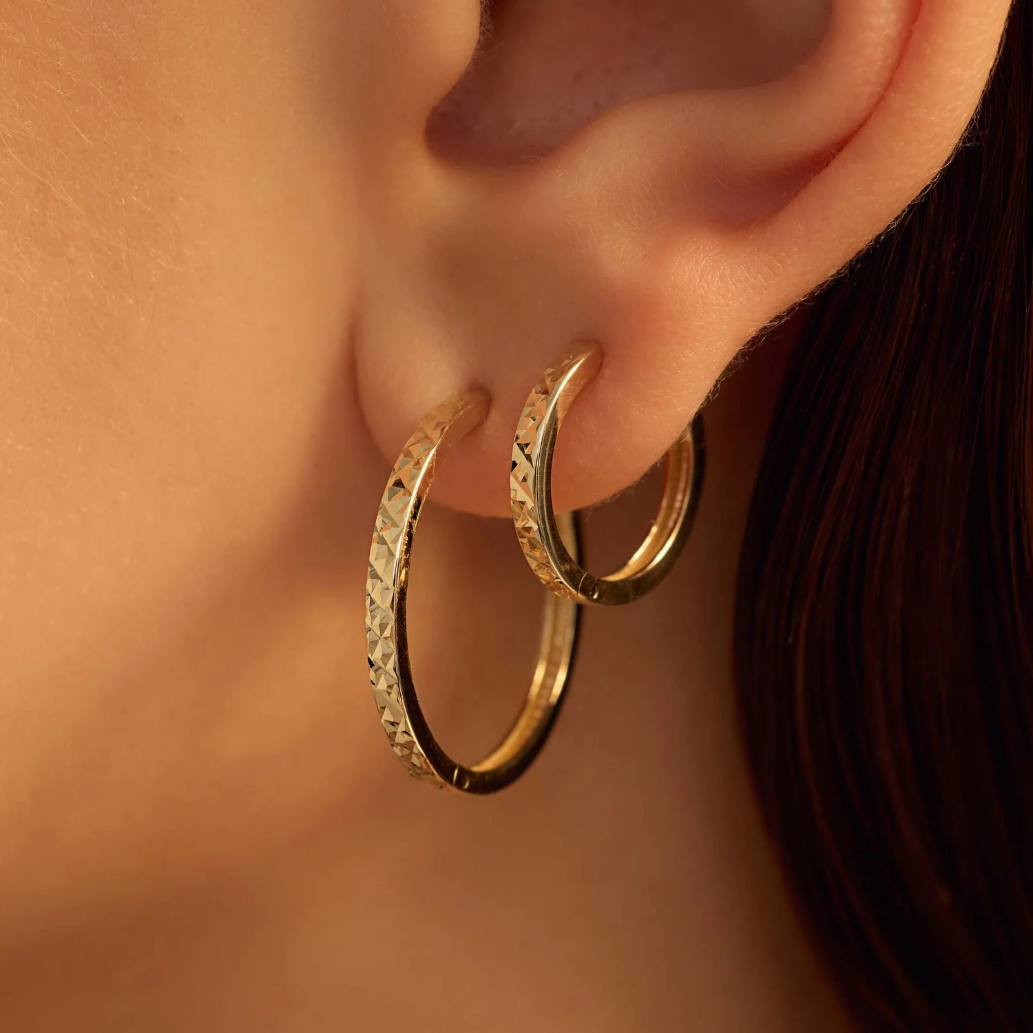 Beloro Jewels Regalo d'Amore 9 karaat gouden oorringen cadeauset met diamantgeslepen afwerking BO90042 - Image 3