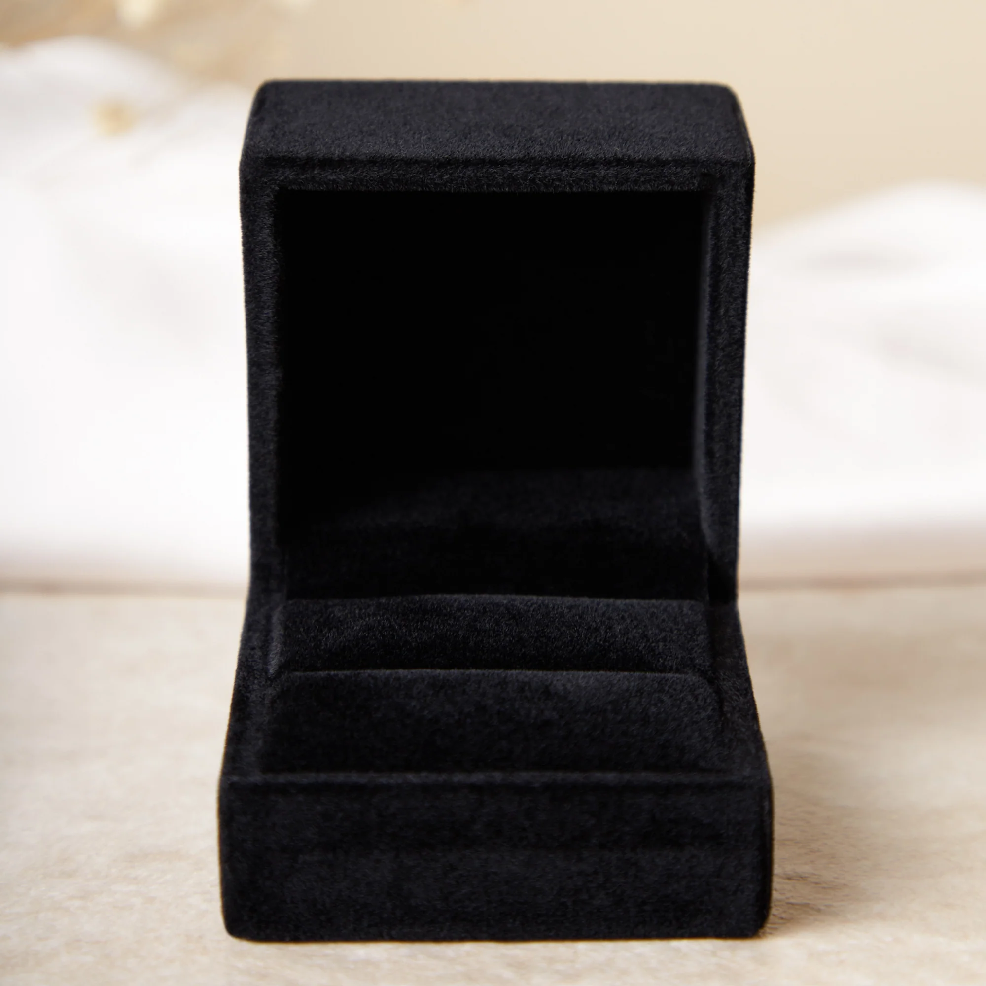 Brandfield Zwart Luxe Ringdoosje VERP-BF-023 - Image 4