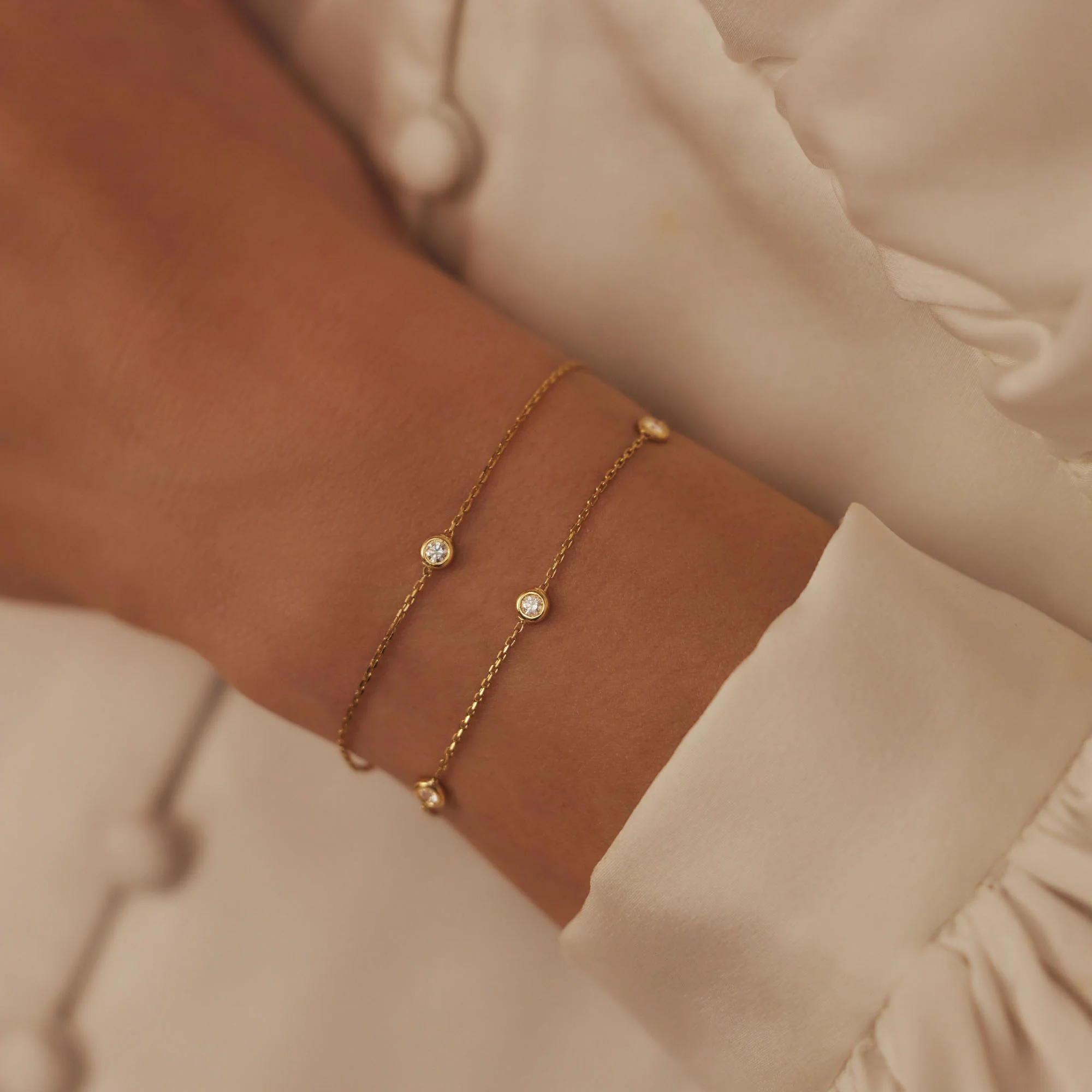 Isabel Bernard De la Paix Alfie 14 karaat gouden armband | diamant 0.05 ct | IBD320002 - Image 2