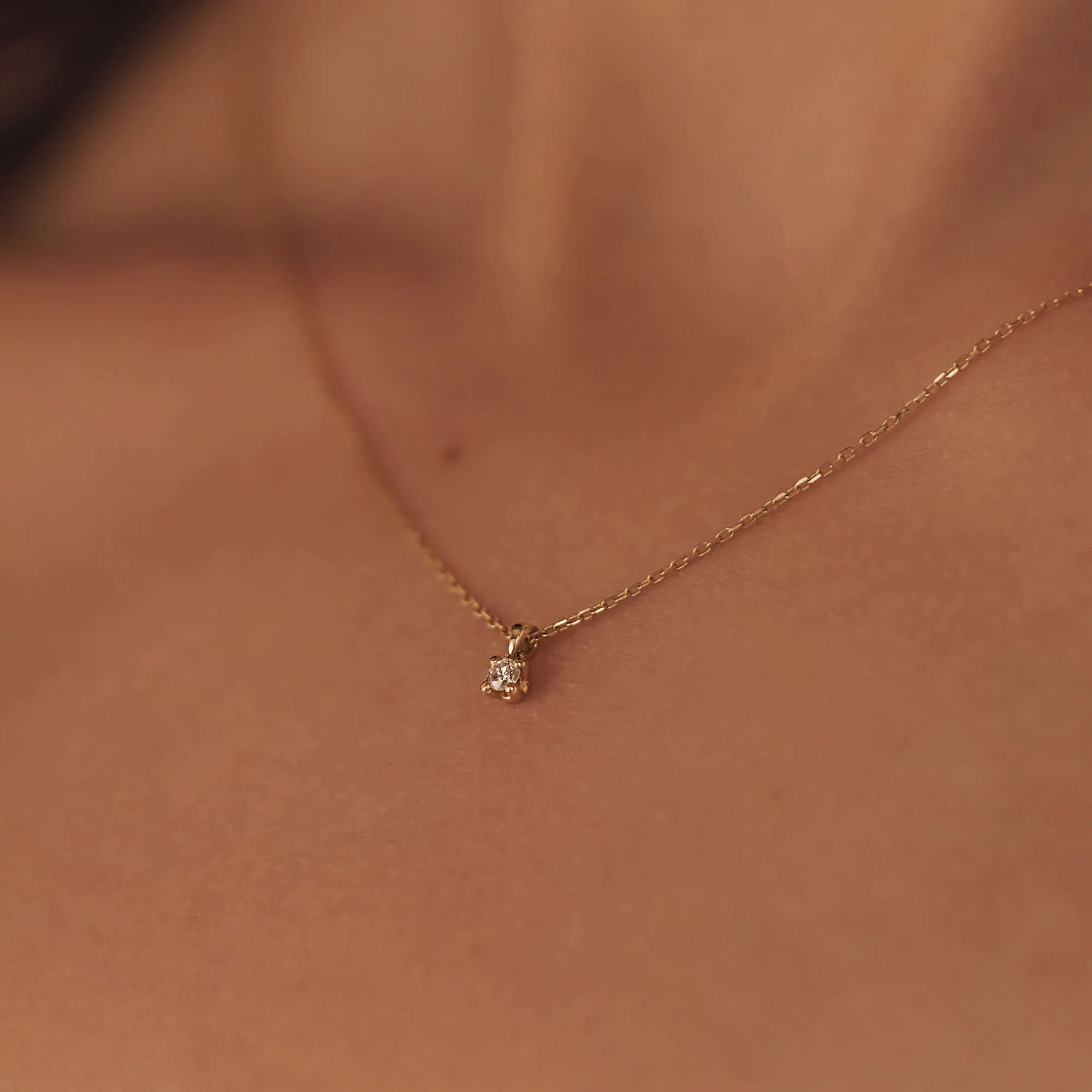 Isabel Bernard De la Paix Céline 14 karaat gouden collier | diamant 0.05 ct | IBD350001 - Image 3