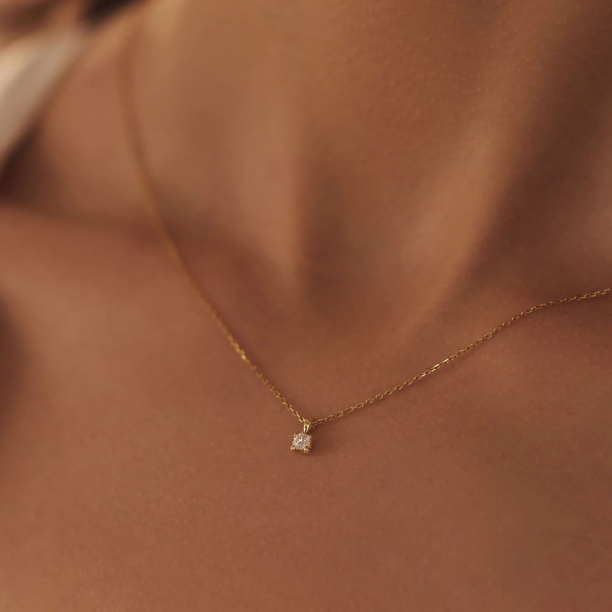 Isabel Bernard De la Paix Christine 14 karaat gouden collier | diamant 0.10 ct | IBD350003 - Image 3