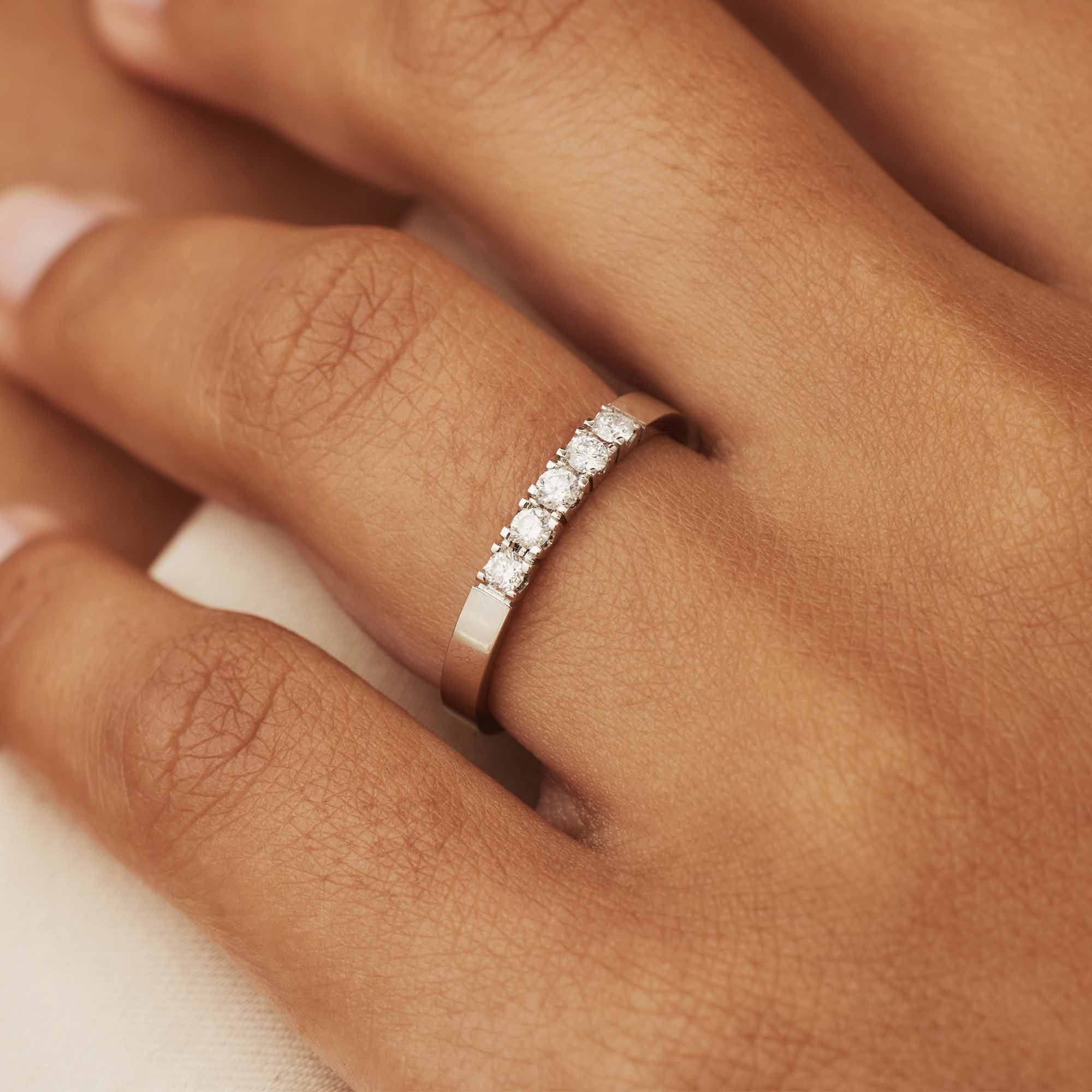 Isabel Bernard De la Paix Madeline 14 karaat witgouden ring | diamant 0.20 ct | IBD330019-48 - Image 2