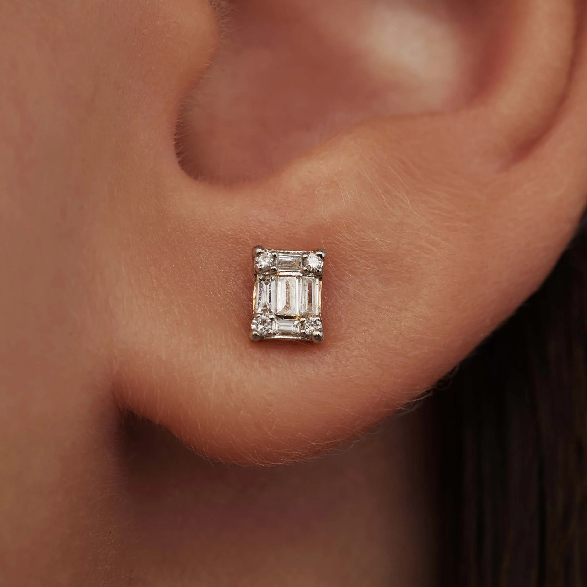 Isabel Bernard De la Paix Maxime 14 karaat gouden oorknoppen met diamant 0.26 ct IBD360020 - Image 3