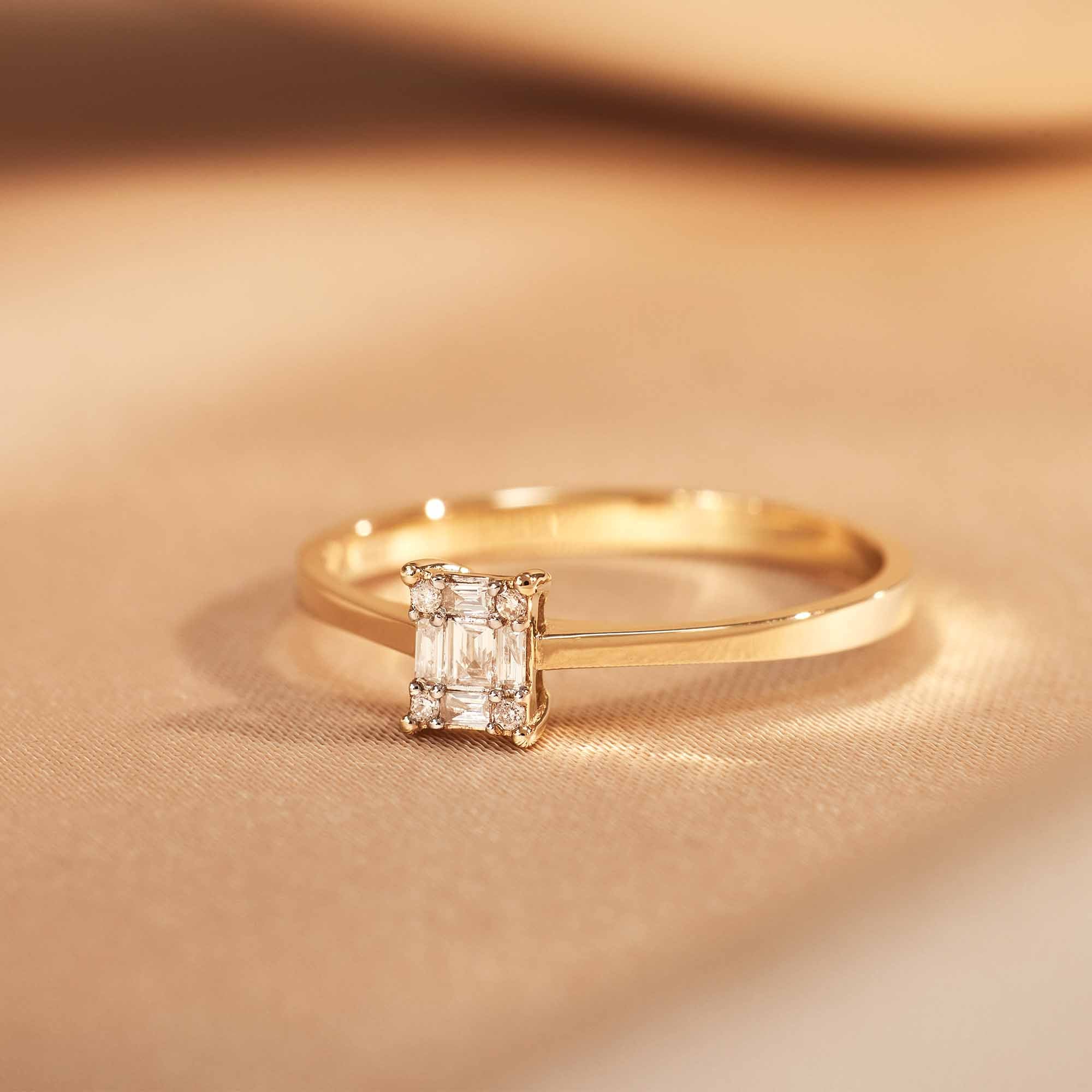 Isabel Bernard De la Paix Maxime 14 karaat gouden ring met diamant 0.13 ct IBD330022-60 - Image 5