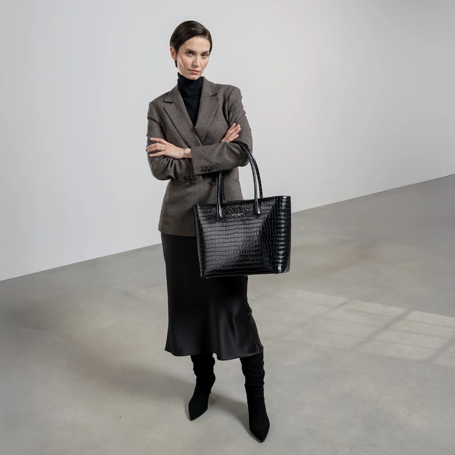 Isabel Bernard Honoré Lysanne Croco Zwarte Kalfsleren Shopper IB25024 - Image 4