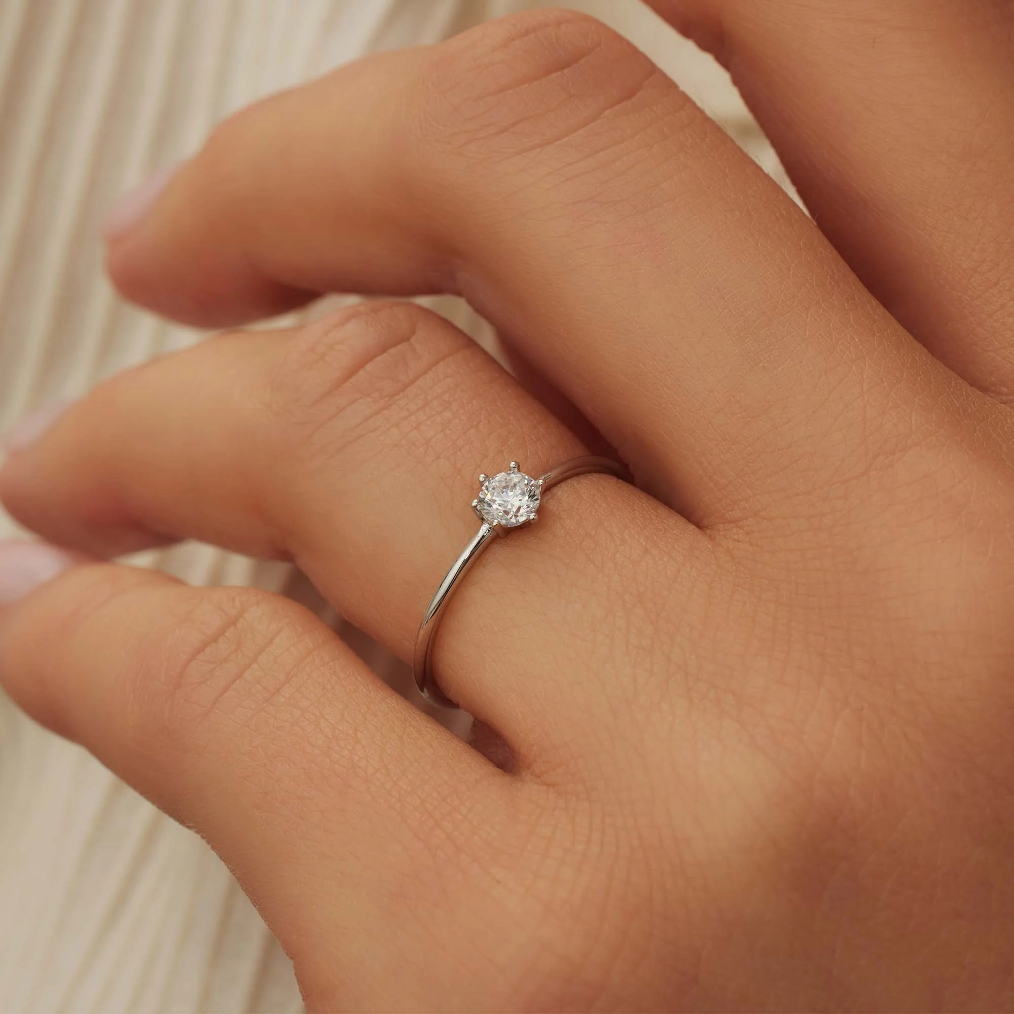 Isabel Bernard Saint Germain Abelle 14 Karaat Witgouden Ring IB330024-48 - Image 3