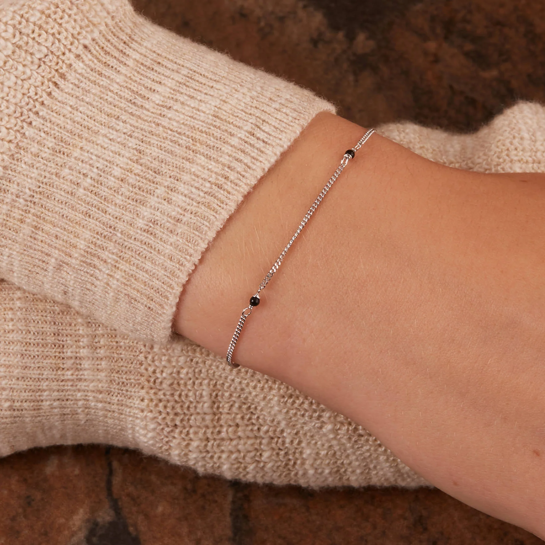 Karma 925 Sterling Silver Tiny Onyx Bracelet 94124S (Length: 16.50 - 19.00 cm) - Image 2