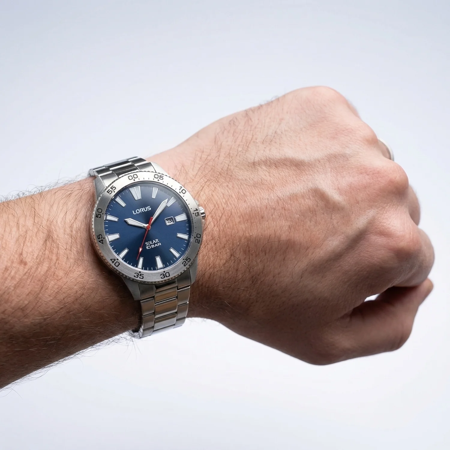 Lorus Solar Herenhorloge Met Blauwe Wijzerplaat RX341AX9 - Image 2