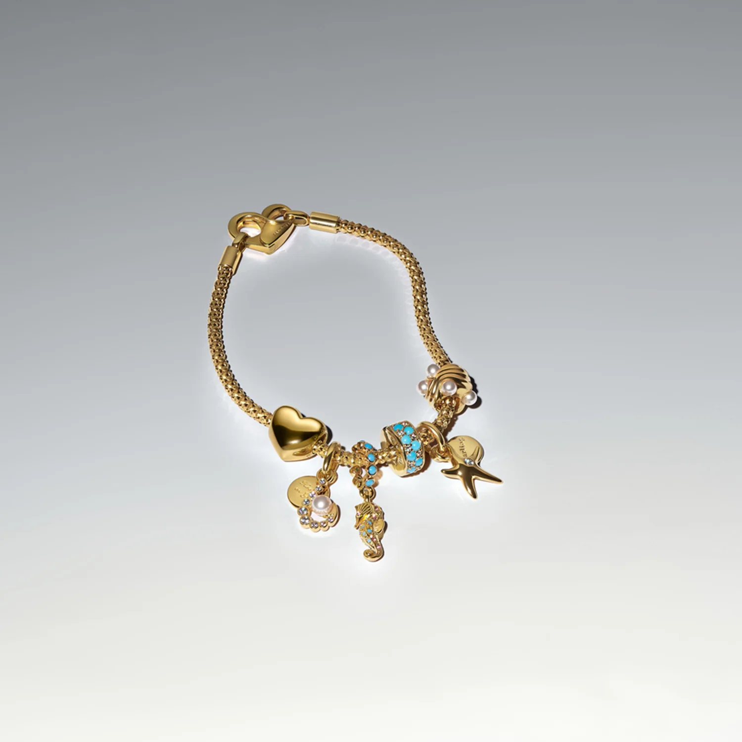 Pandora Moments Gold Plated Zeester Dubbele Bedel 763892C01 - Image 5