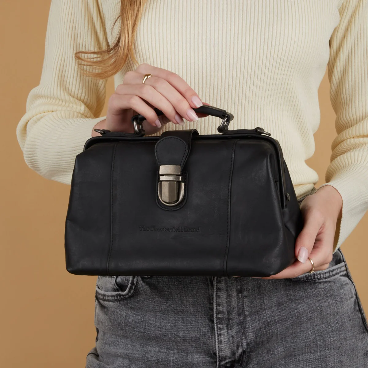 The Chesterfield Brand Rachael Black Leather Handbag C48.112700 - Image 4